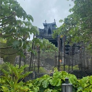 Meet your Posher, Milroy